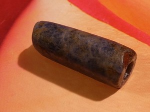 ANCIENT BLUE PRECOLUMBIAN CHAVIN SODALITE TUBE BEAD BOLIVIA PERU 30.3-12.7 MM