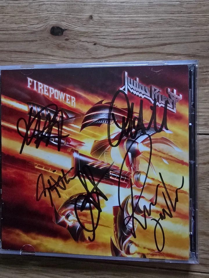 JUDAS PRIEST "FIREPOWER" HAND SIGNED Autographed CD signed booklet - RARE - Image 2 of 3