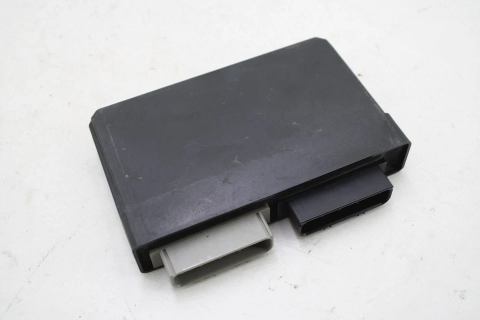 2014 TRIUMPH SPEED TRIPLE R 1050 ECU ECM BASE CDI COMPUTER T1293631 - Image 3 of 4