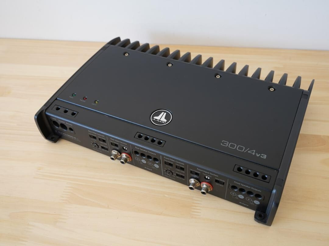 JL AUDIO 300/4 v3 Tested Working Rare Car Amplifier High