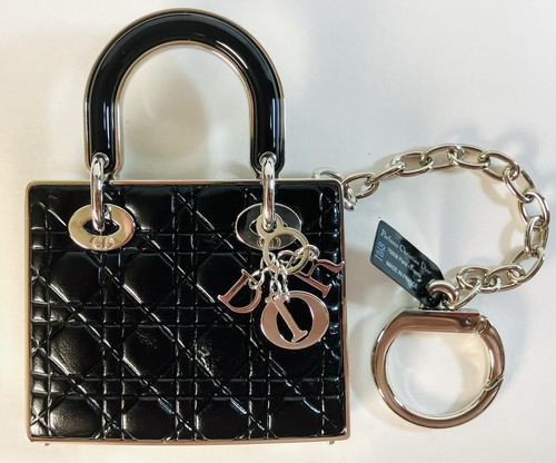 Dior Kosmetik Lady Dior Taschenanhänger Schlüsselanhänger/Touch Up für Gesicht Lippe/C- BRANDNEU! - Bild 6 von 15