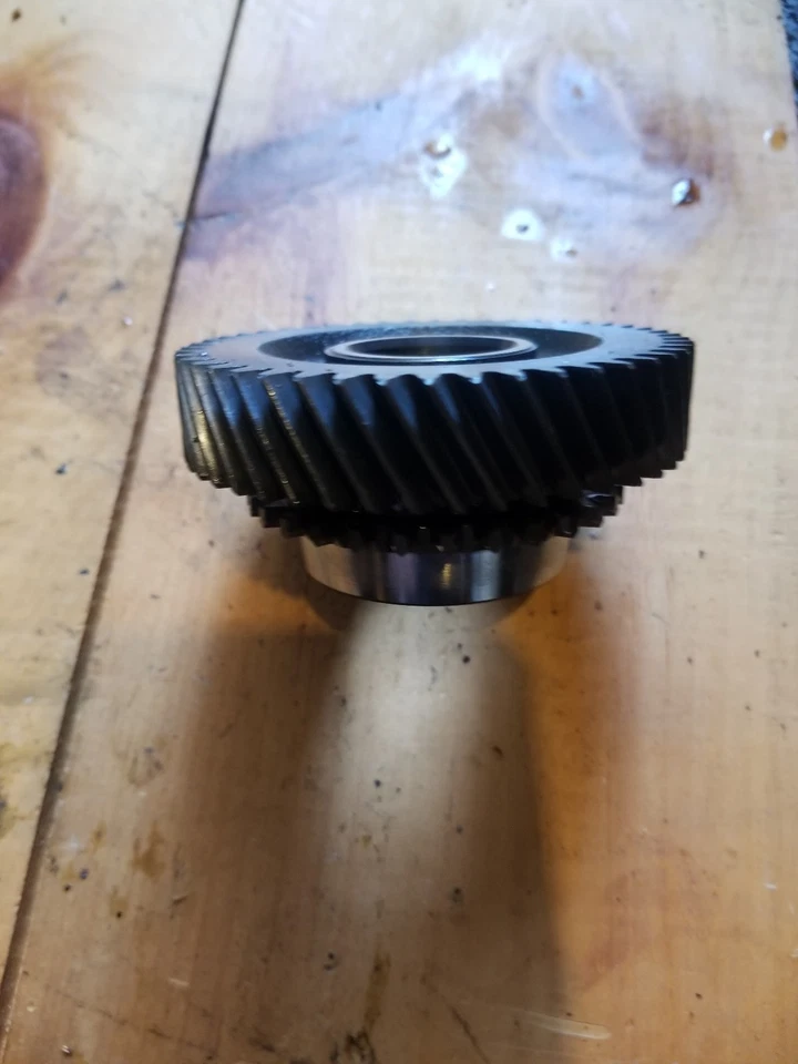 Ford Taurus SHO 1994-1995 quinta marcha. MTX 3.0. Equipo de alta resistencia.  Foto 2 de 4