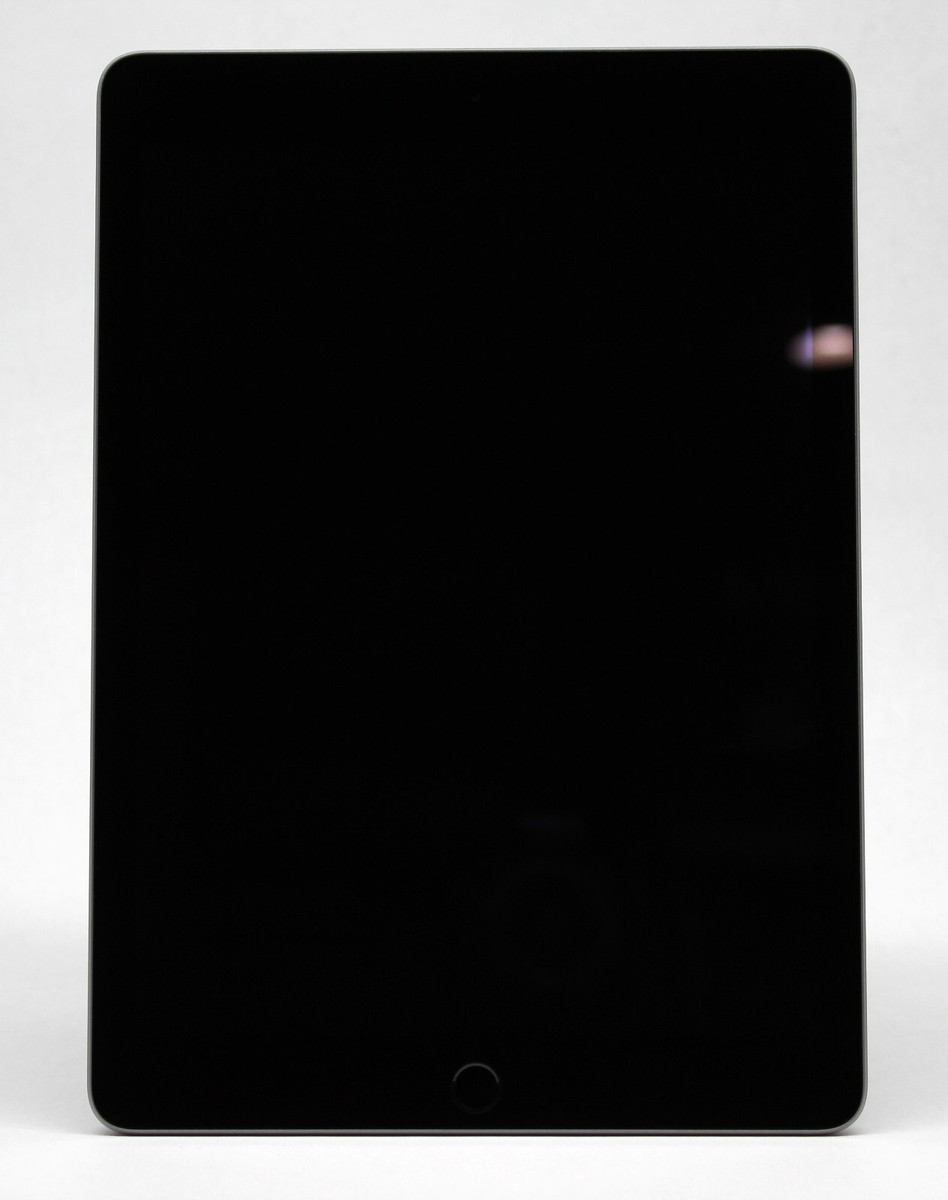 Apple iPad 5th Gen (32GB - Wi-Fi - Black) - DAMAGED but MOSTLY