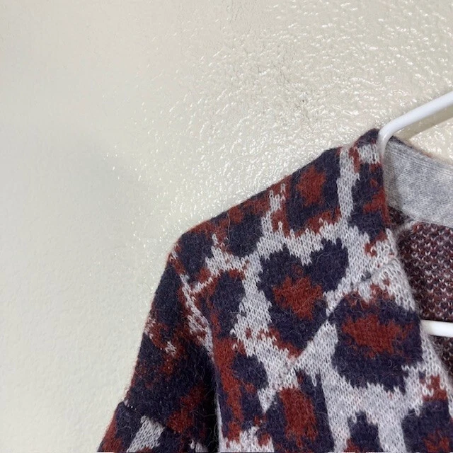 Suéter de trapo y hueso para mujer pequeño cárdigan de alpaca rojo gris estampado animal Foto 2 de 4