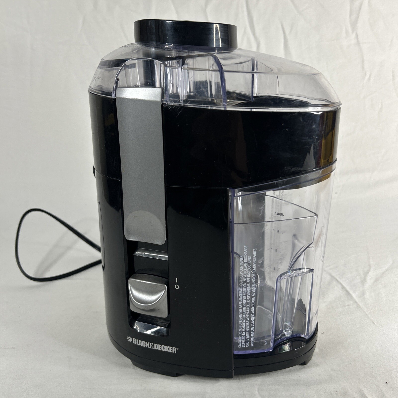 BLACK+DECKER 400-Watt Fruit & Vegetable Juicer Extractor Bla