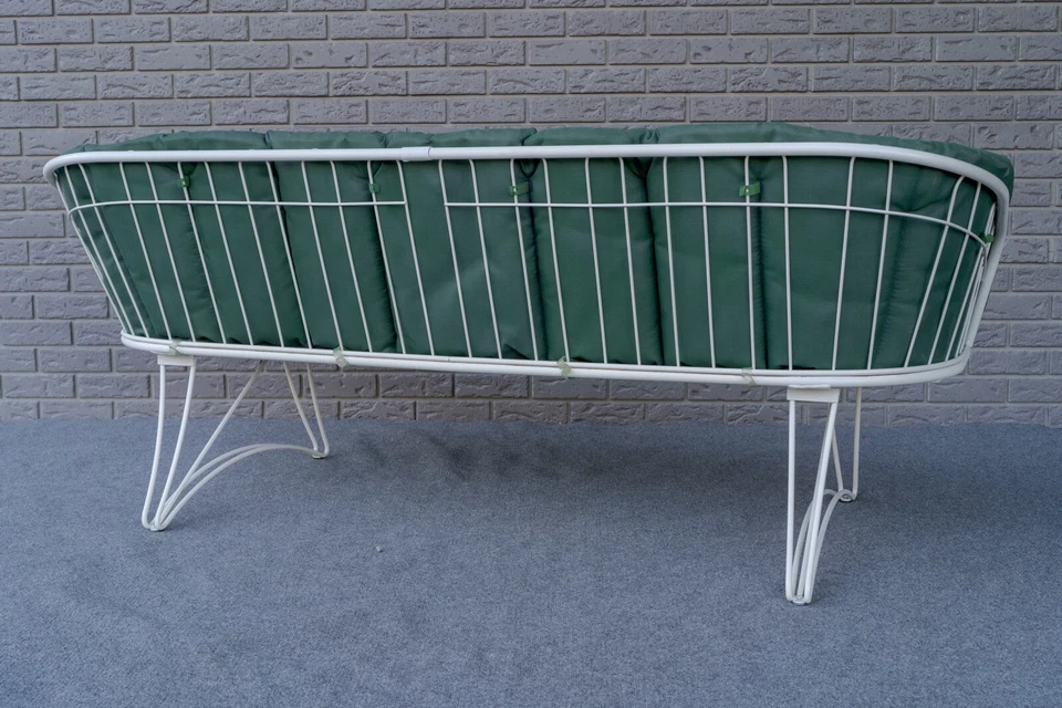 Banco de sofá de patas horquilla de hierro forjado blanco Homecrest moderno de mediados de siglo Foto 4 de 4