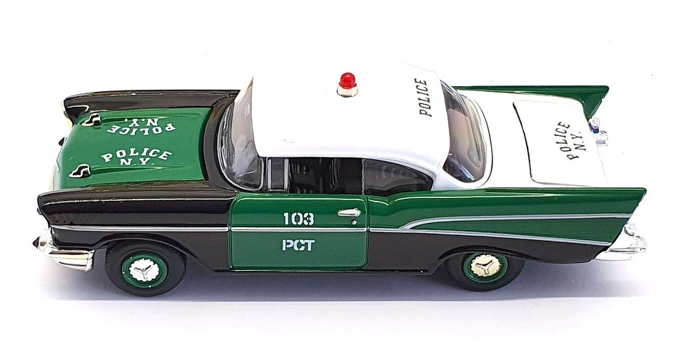 Corgi 1/43 Scale Diecast 51303 - Chevrolet Police Chief - New York Police Dept. - Image 4 of 4