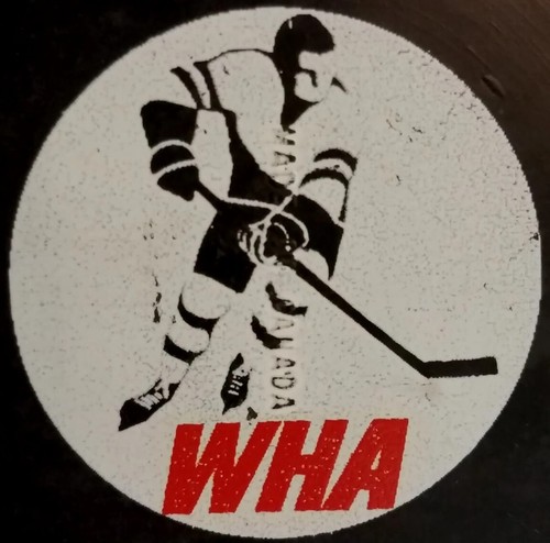 1972 WHA CHICAGO COUGARS 🐆 OFFICIAL GAME PUCK OLD SLUG MADE IN CANADA 🇨🇦 - Picture 7 of 8