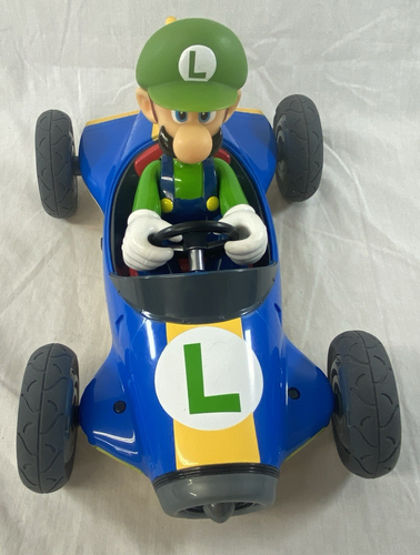 Mario Kart Luigi Wiederaufladbares Ferngesteuertes Auto BRAUCHT LADEKABEL OHNE FERNBEDIENUNG
