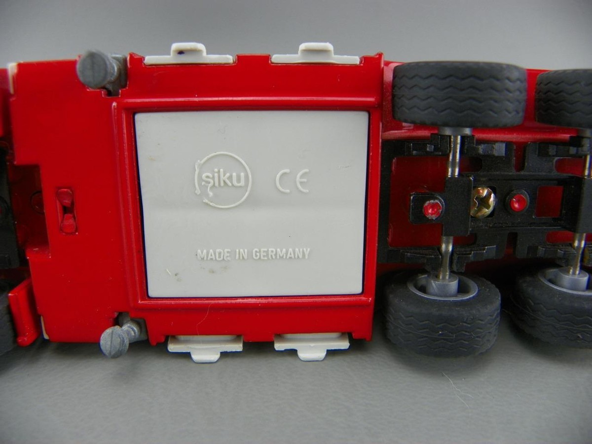 SIKU 3306 Diecast 1:55 Scale 8