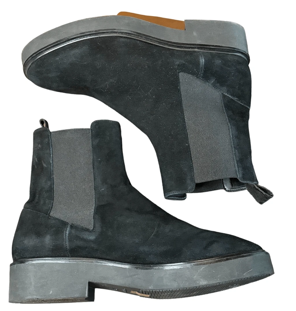 STUART WEITZMAN Henley suede Chelsea boots in Black NWOB Size 9