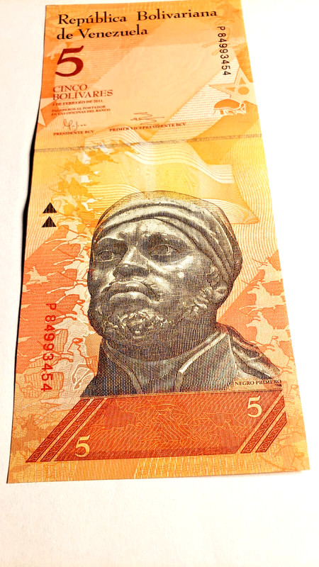 World Paper Money-Venezuela-5 Bolivares-2011-UNC 256