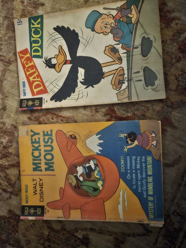 1969 Daffy Duck #57 And 1969 Walt Disney Mickey Mouse#121 Comic Book Lot