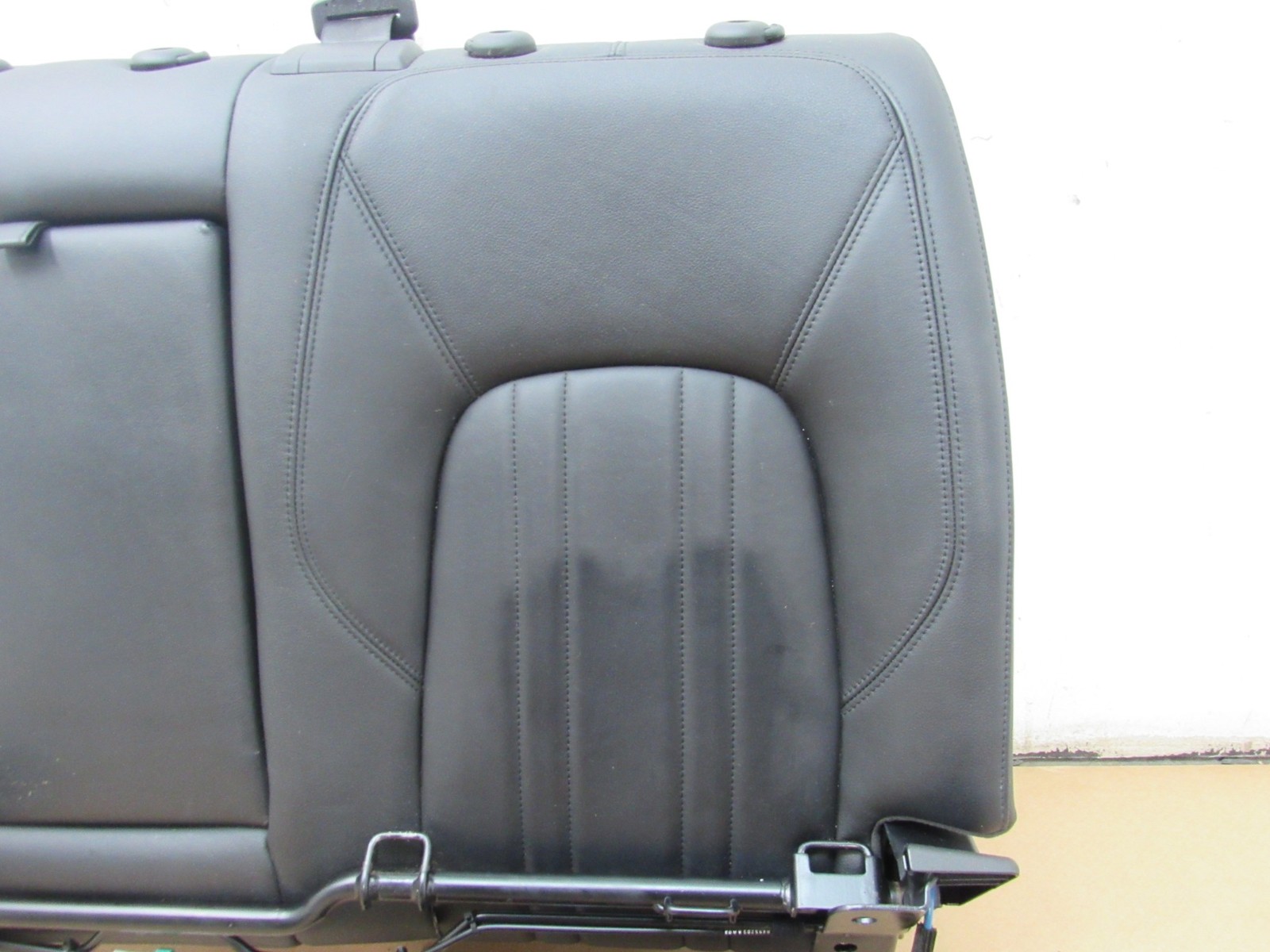 Maserati Levante 2018 Rear Left Driver Upper Seat Cushion 16-24 ;#4