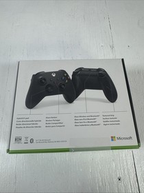 Microsoft Xbox Series X|S Wireless Controller-MODEL 1914-Carbon Black