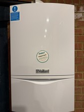 Vaillant Ecotec Plus 824 Combi Boiler