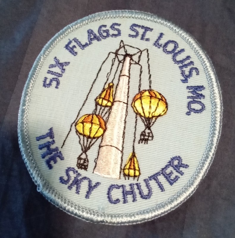 Vintage PARACHUTE Sky Chuter Amusement Park Six Flags Souvenir Patch St Louis Mo