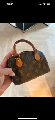 Louis Vuitton Speedy Nano