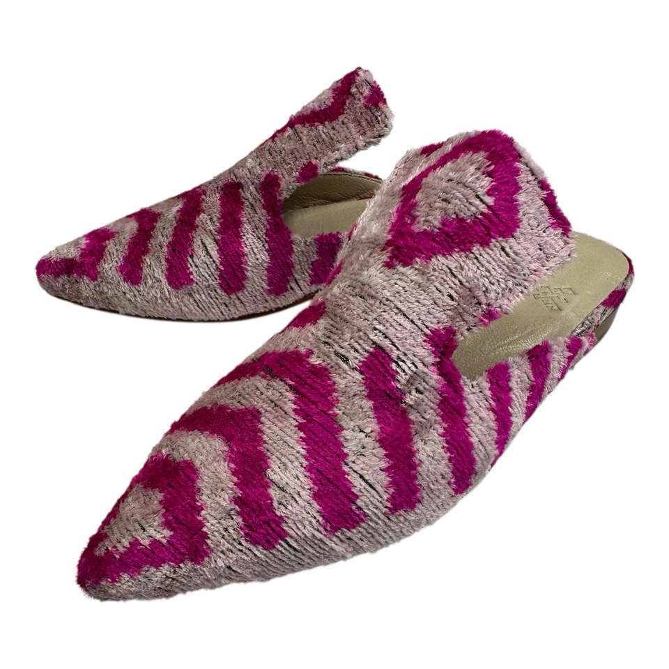 Zapatillas Bordadas US-8 (EU-38) (suela-cuero duro. forro-cuero) para mujer Foto 4 de 4