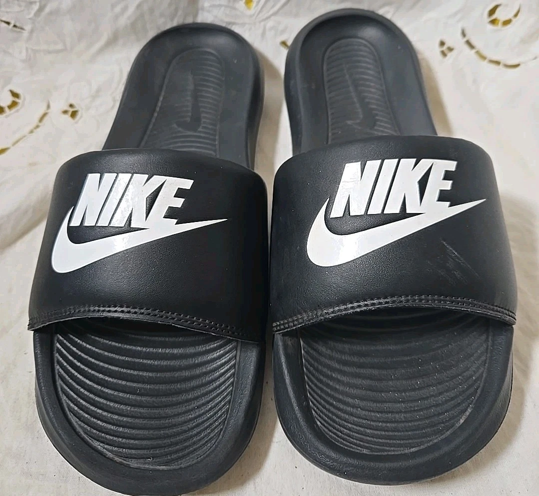 Sandali Nike Victori One donna taglia 8 slides mezzanotte nero bianco CN9677 005