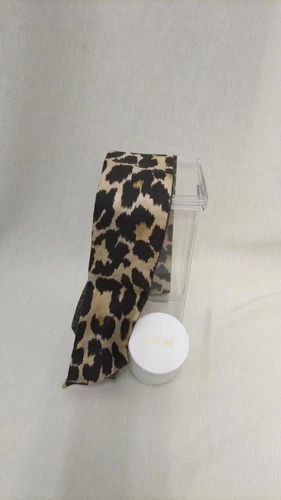 Foulard Dior Mitzah 100cm 39′′ 6cm 2′′ long rectangle soie léopard marron