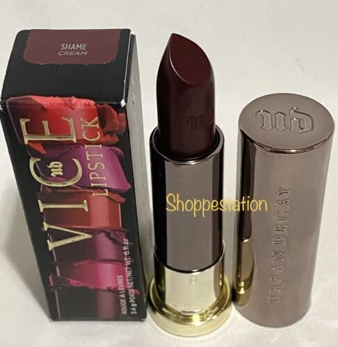 Lápiz labial mate Urban Decay Products con todos los ingredientes naturales