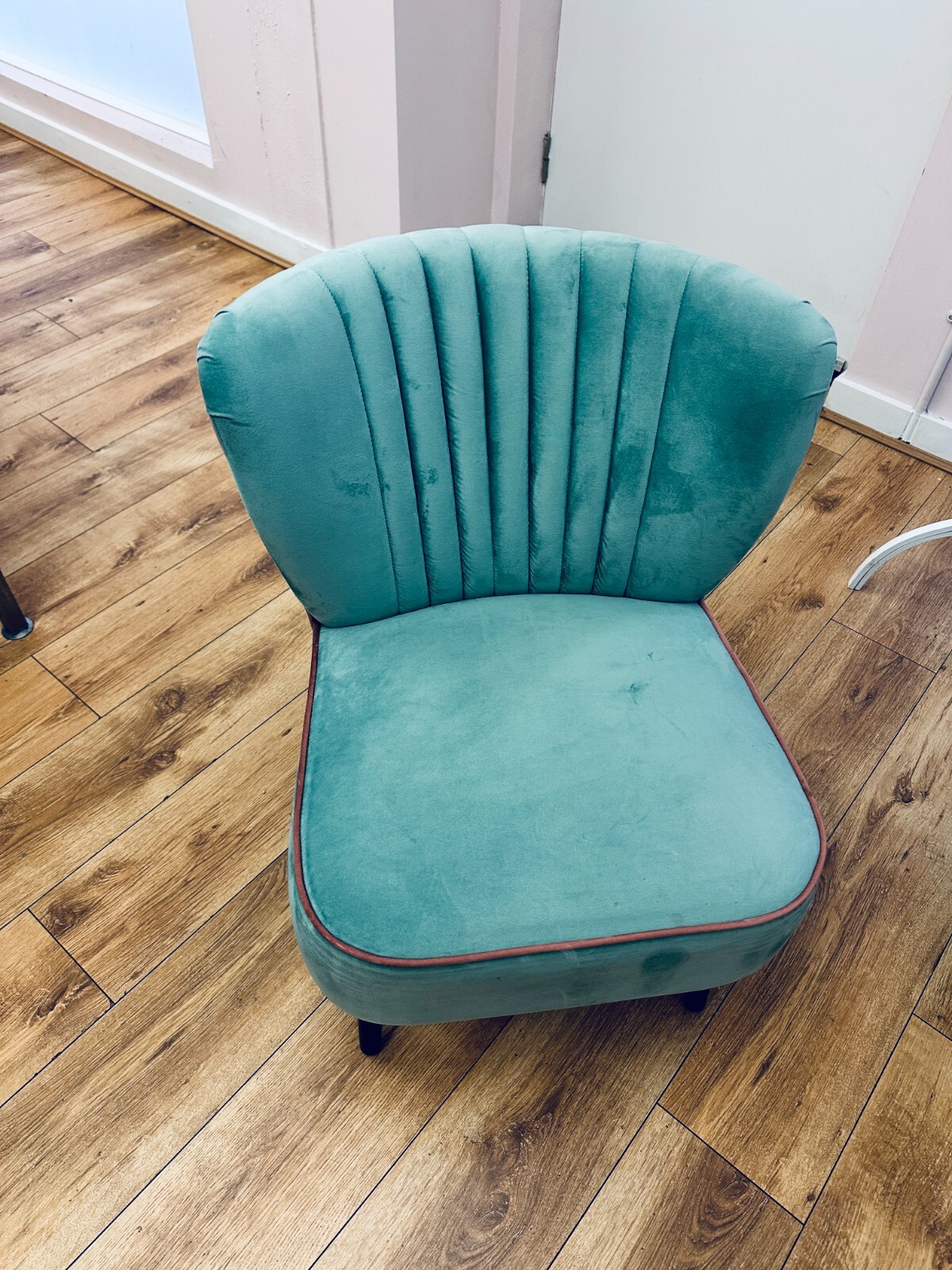 Lula Velvet Mint Green Sofa with 2 chairs and stools Used in excellent