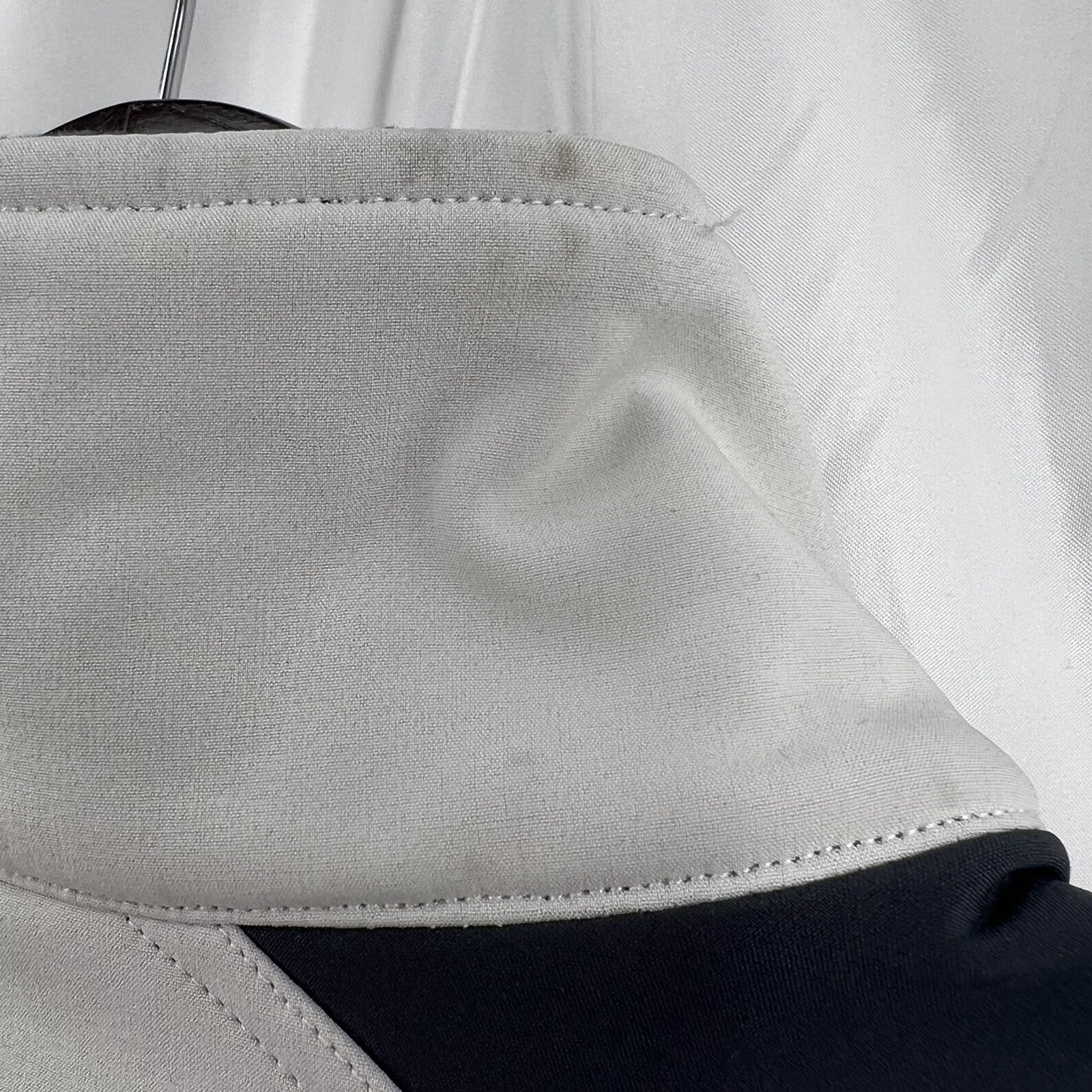 Avia White Soft Shell Jacket Size Small - image 7