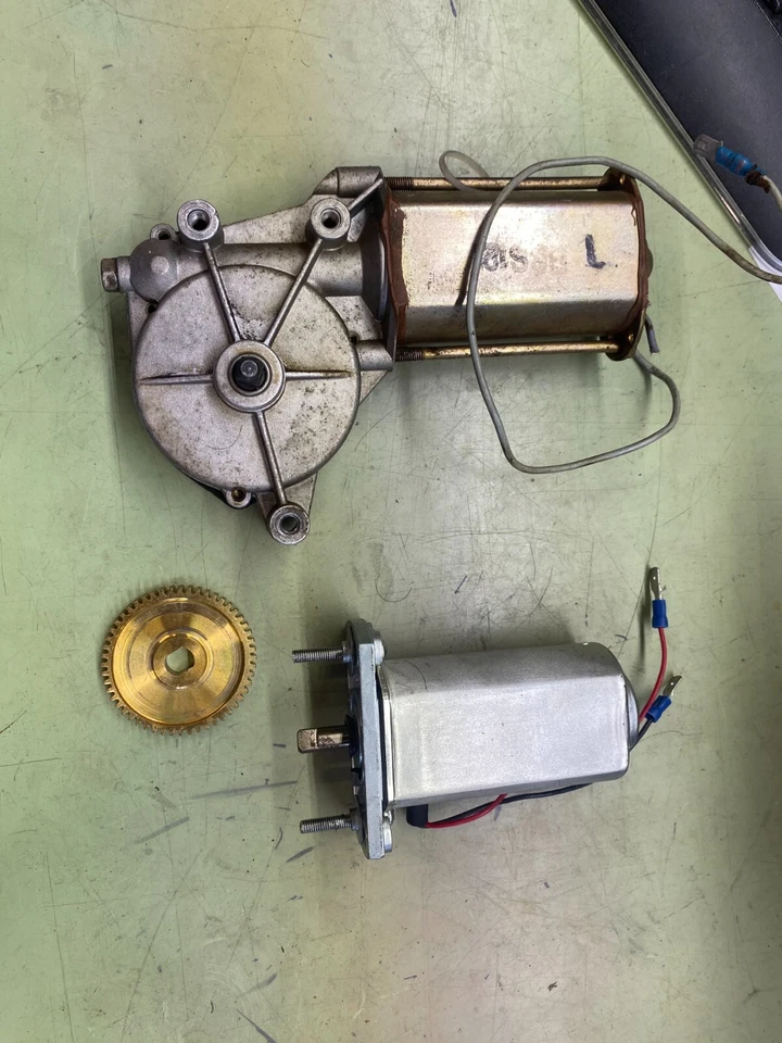 FERRARI DINO / FIAT DINO / MASERATI BORA - мотор для окон и дополнительный металлический gea - Изображение 2 из 2