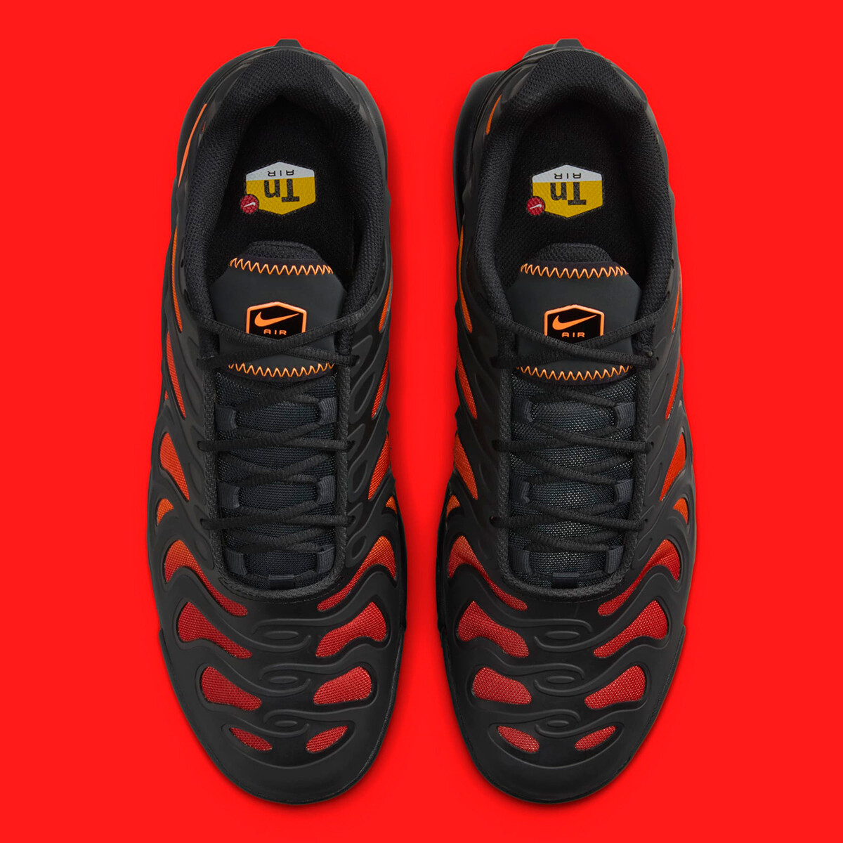 値下げNITTO SLOPPY ロボット Nike Air Max Plus Drift Bred Off Noir Hyper Crimson Black