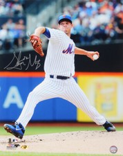 STEVEN MATZ AUTOGRAPHED 16x20 COLOR PHOTO (NEW YORK METS) - W/ COA!