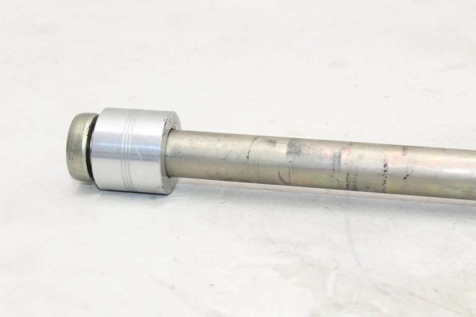 Оригинальный задний обод колеса поворотный болт оси для родстера Triumph Rocket Iii 2008-15 годов выпуска - Изображение 2 из 4