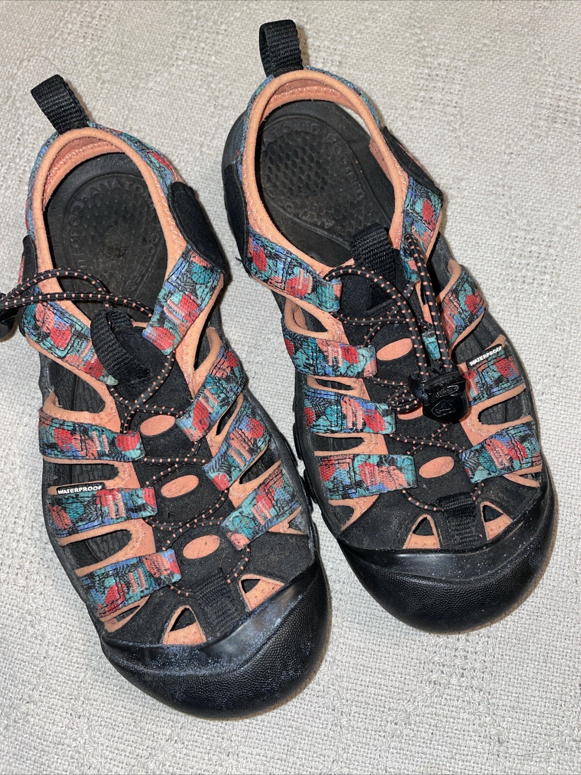 Scarpe Keen donna fiume taglia 7 M rosa floreale outdoor impermeabili robuste