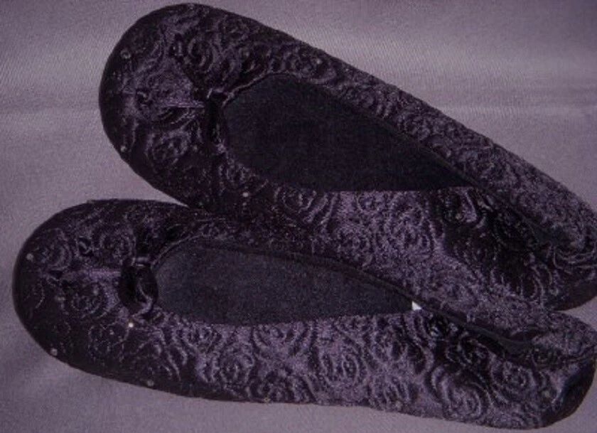 ZAPATILLAS BAILARINA ISOTONER DORADAS METÁLICAS LAVABLES TALLA XL (9-1/2-10-1/2) SUELAS Foto 3 de 3