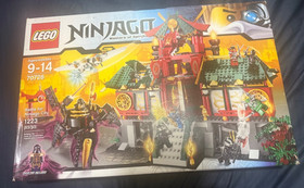 LEGO NINJAGO: Battle for Ninjago City (70728) UNOPENED BOX