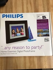Philips Home Essentials 7-inch Digital Black Photo Frame SPF3007D/G7 New 