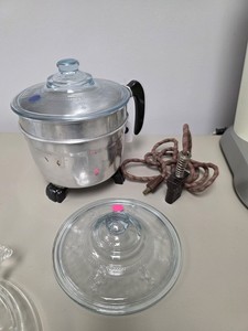 Fostoria 3 Quart Electric Corn Popper With Extra FireKing Philbie Lid - Vintage
