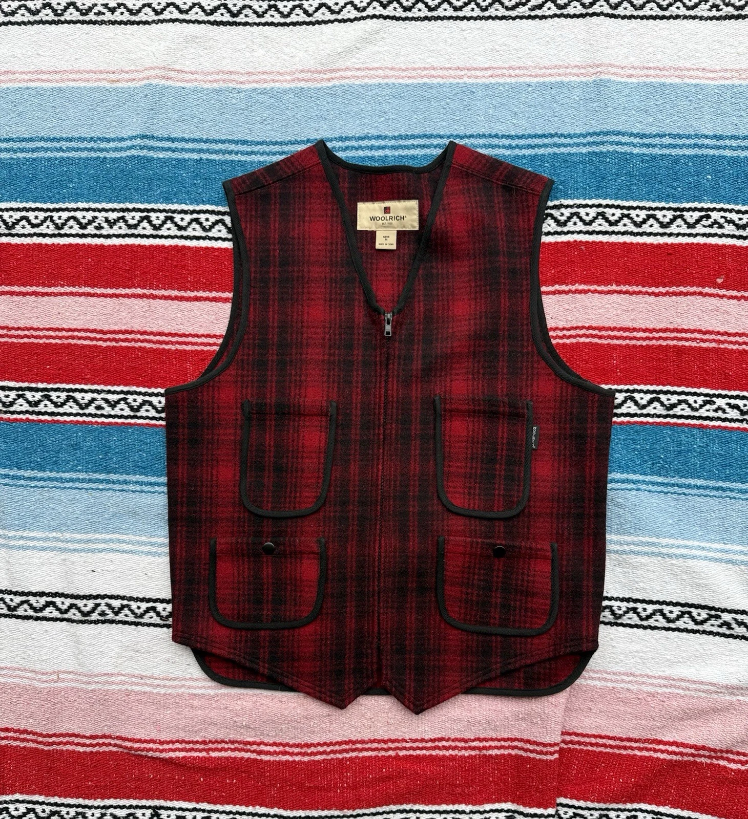 Woolrich Vest Men’s M Red Black Buffalo Plaid Wool Outdoors Hunting Pockets