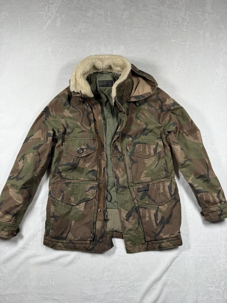 値下不可新品Abercrombie&Fitch最高級カモセンチネルジャケット Abercrombie Fitch Jacket Adult S Green Camo Military Quilt Lined
