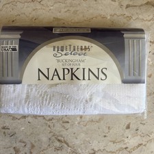 Home Trends Select Set Of Four Cloth Napkins White 19” X 19”NEW Made in The USA