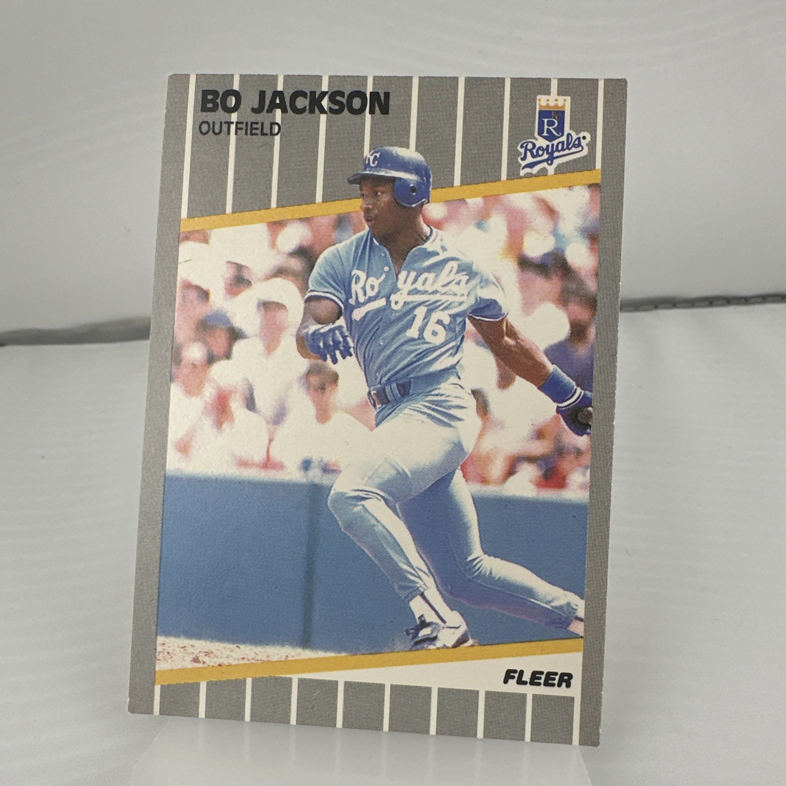Bo Jackson  1989 Fleer  - Kansas City Royals.  #285