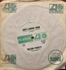 Wilson Pickett She's Lookin' Good / We've Got To Have Love Atlantic Soul Oz 45