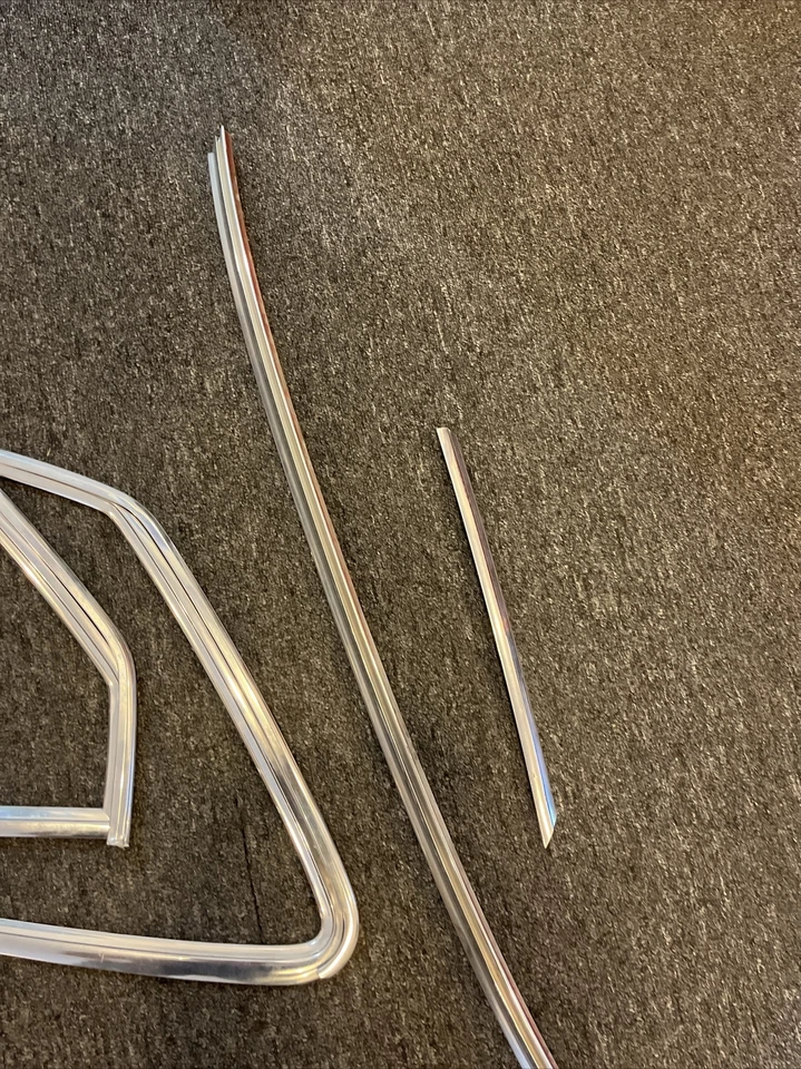 Mercedes Benz R107 280SL 380SL 450SL 560SL 1972-89 lote de piezas de acabado de techo rígido Foto 2 de 4