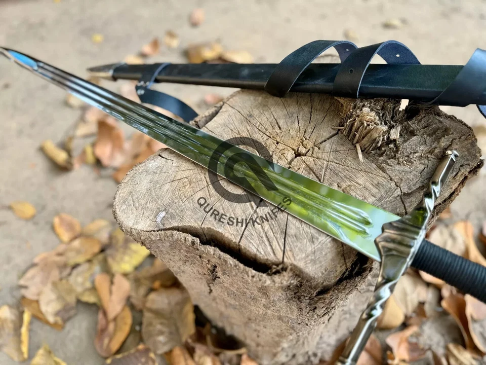 巫师剑 - 里维亚杰洛特之剑 - 大剑和猫剑 — 第 2/4 张图片