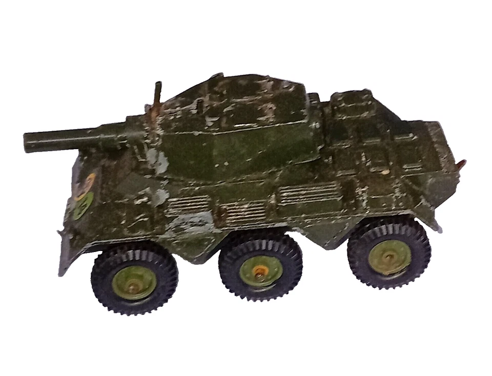 Crescent Toys SALADIN 6x6 ARMOURED CAR 1:32 Scale Vintage Diecast No.1263 - Image 3 of 4
