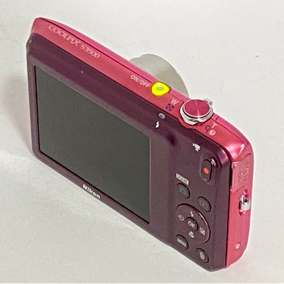 Nikon Coolpix S3500 20.0MP 7.0x Zoom Compact Digital Camera