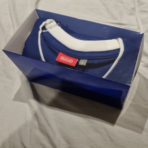 Camiseta Game Boy Advance - Exclusiva del Museo Nintendo - Imagen 4 de 4