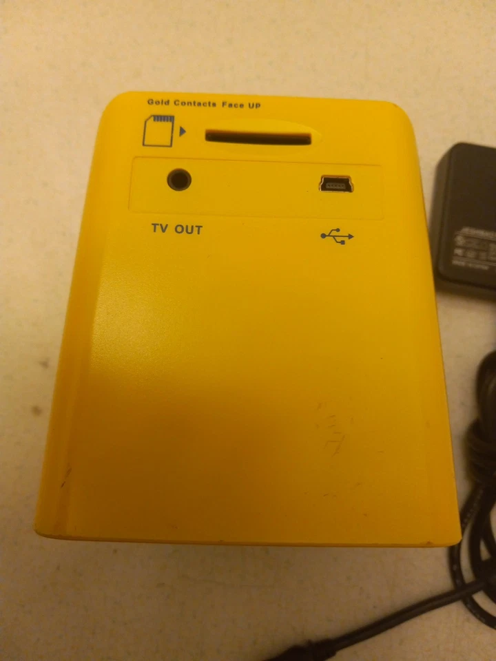 Wolverine Film to Digital Converter F2D Super 20mp 35mm 110 126 4-in-1 - Image 4 of 4