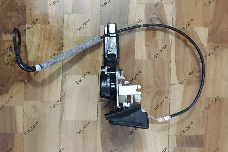 Genuine Tail Gate Latch & Link For Mahindra XUV500 0114EAW00201N — 第 2/4 张图片