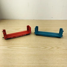 Athearn HO Scale CB&Q Burlington Route & BM 40’ Bulkhead Flat Cars